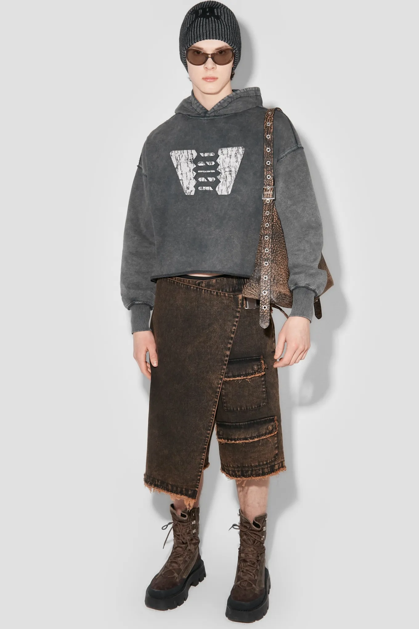 Cropped Tokyo Hoodie